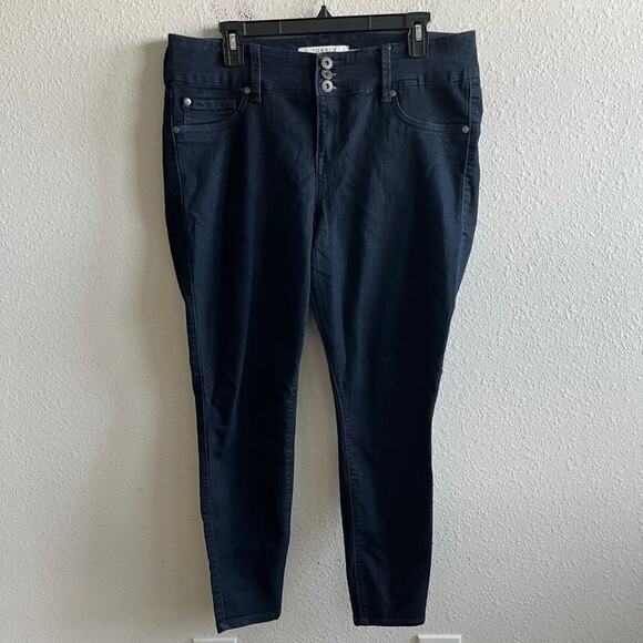 Torrid Dark Wash Stretch Jeggings Size 14 Style 10114977 - Picture 2 of 11